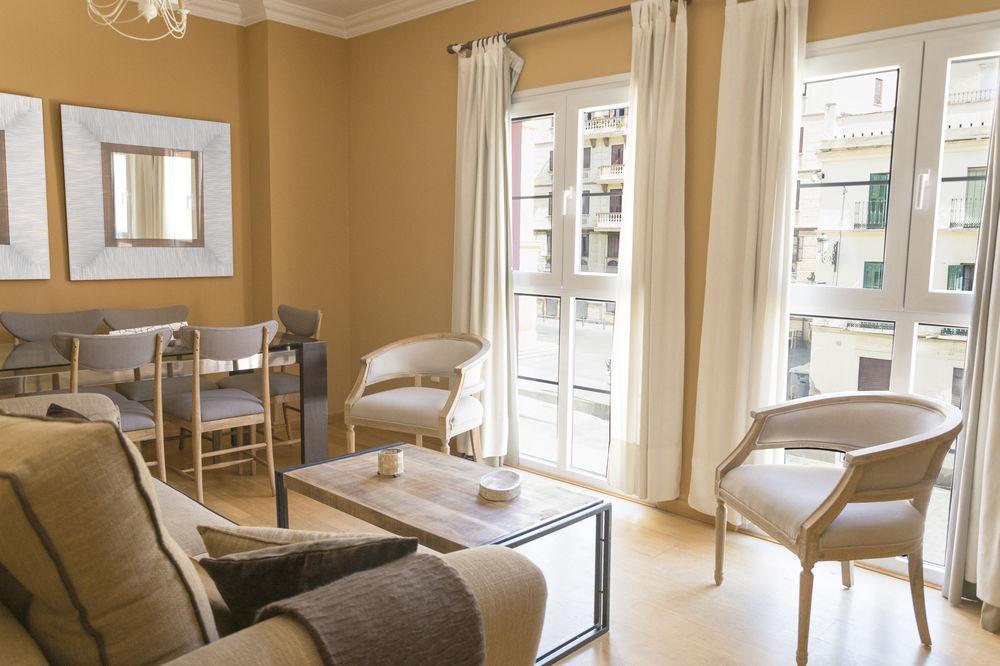 Living4Malaga Boutique Apartments Экстерьер фото